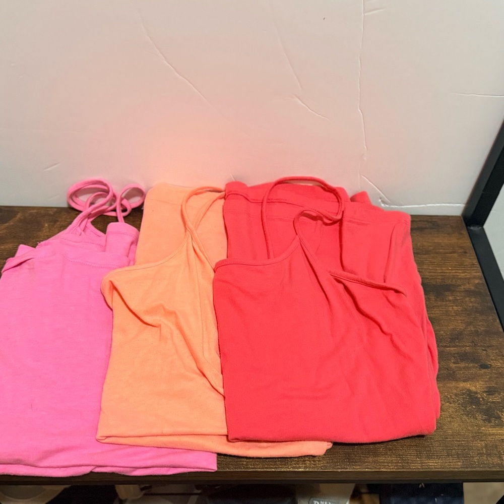 Time and Tru Sleeveless Tops in Pink and Red
